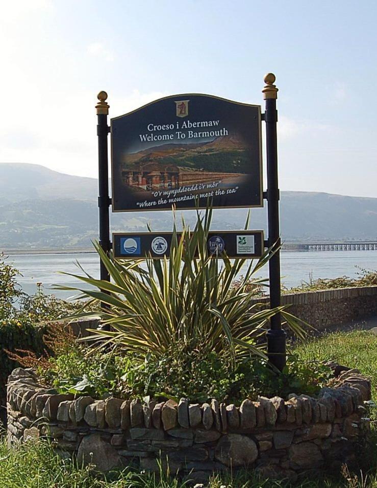 Beach Vista Apartment Three In Barmouth Exterior foto